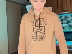 Watch Evgeny Twink's skinny body take a huge cum